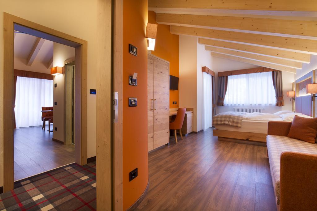 Chalet Marcora Campitello di Fassa Pokoj fotografie